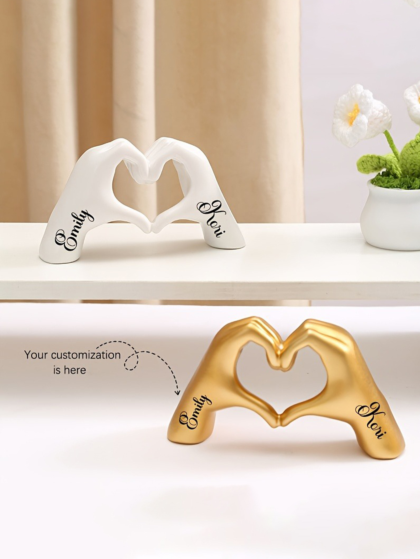Customizable Resin Home Decor with Personalized Text Heart-Shaped Hand Gesture Statue for Desktop Display